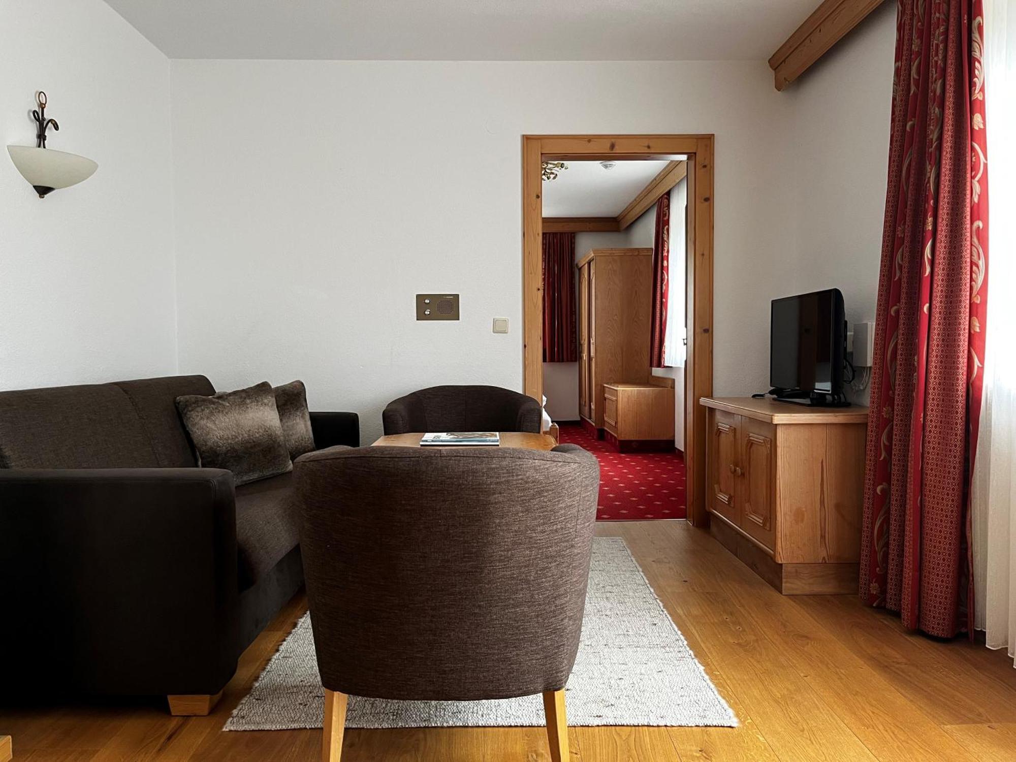 Appartements Maria Theresia Serfaus Buitenkant foto
