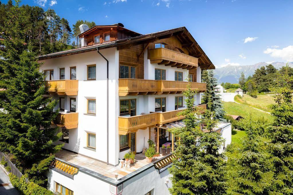 Appartements Maria Theresia Serfaus Buitenkant foto
